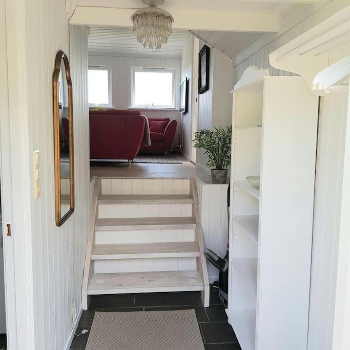 Lys Og Lettstelt Leilighet Med Utsikt Over Byen Apartment ซานเดฟยอร์ด ภายนอก รูปภาพ